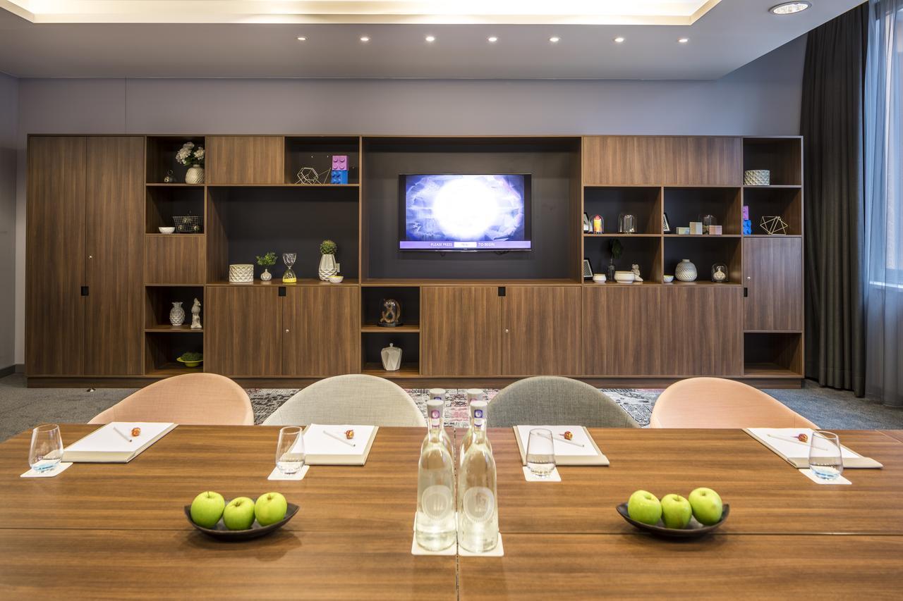 Capri By Fraser, Frankfurt Hotel 4*